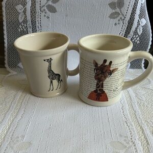 Lot of two World Market mugs with giraffes. African animals Serengeti French